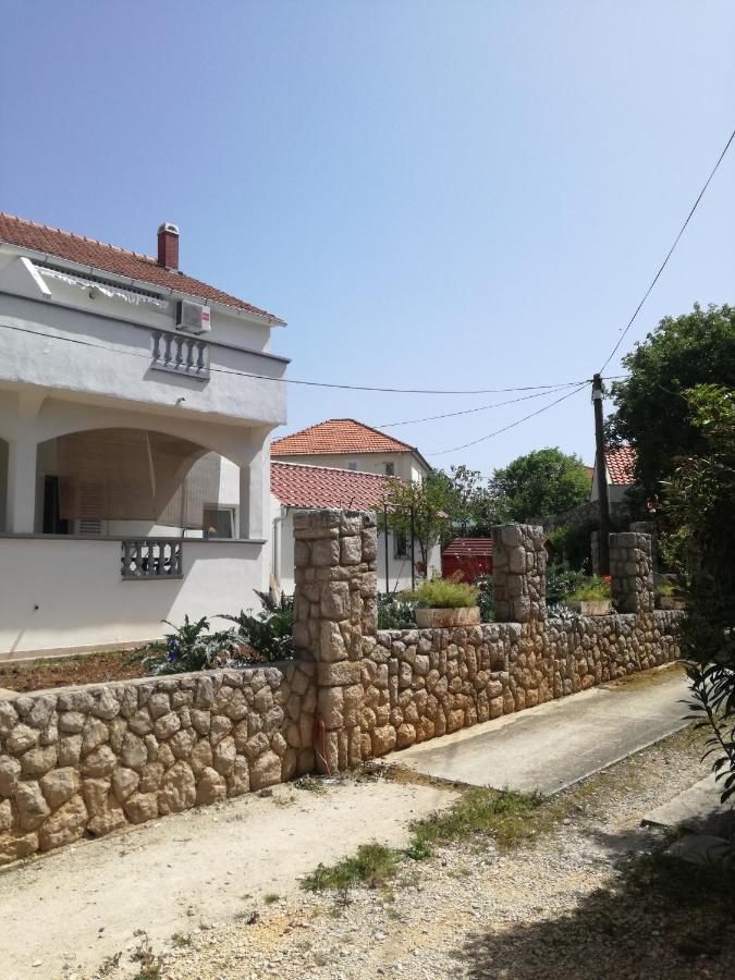 Apartmani Lukacic 비오그라드나모루 외부 사진